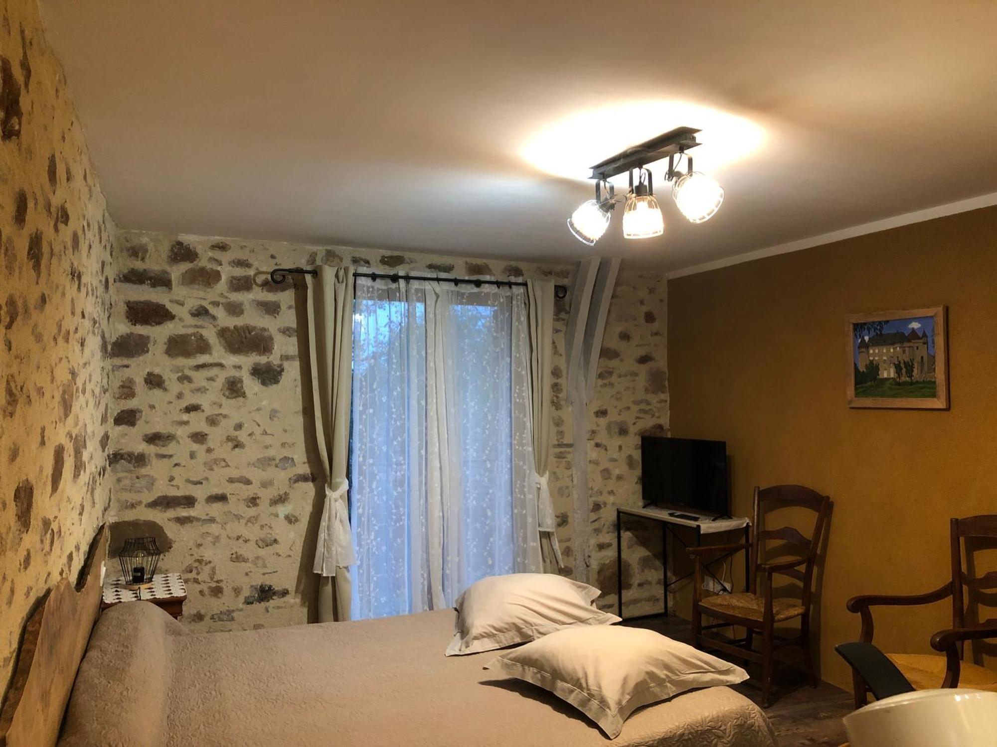 Ecuries De Saint Maurice- Maison D'Hotes De Gondou Lacapelle-Marival Zewnętrze zdjęcie